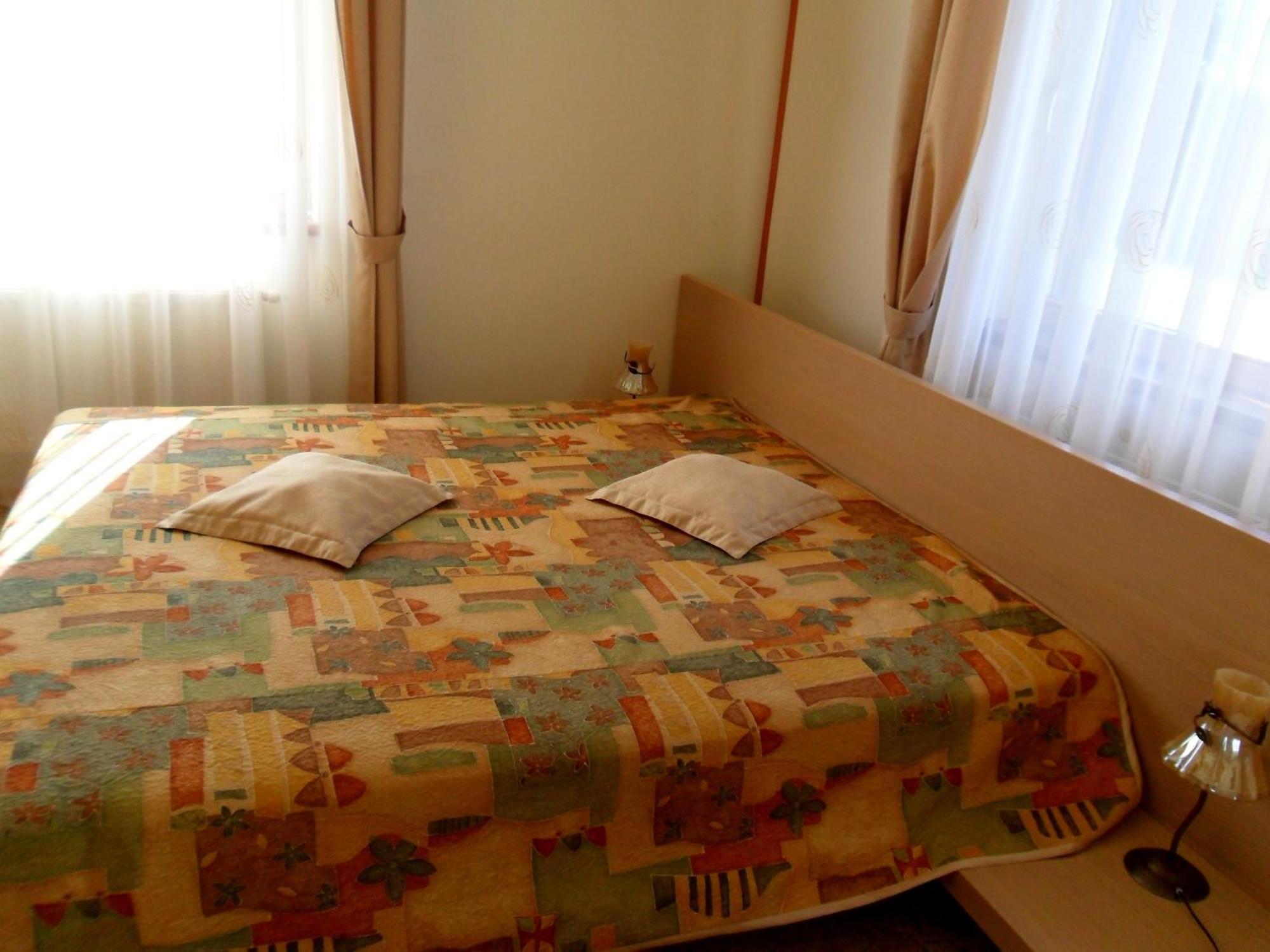 Vonadzini Hotel Stāmeriena Quarto foto